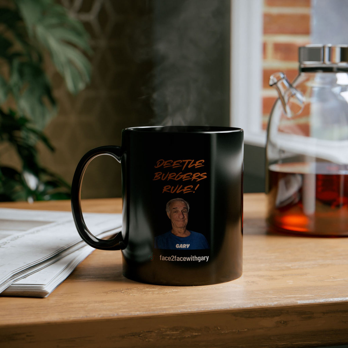Deetle Burgers Rule Black Mug